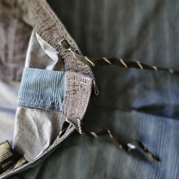 Mens Hangten Shorts - Picture 3 of 5